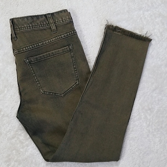 Free People Denim - Free People Jeans size 29 Distressed Crop